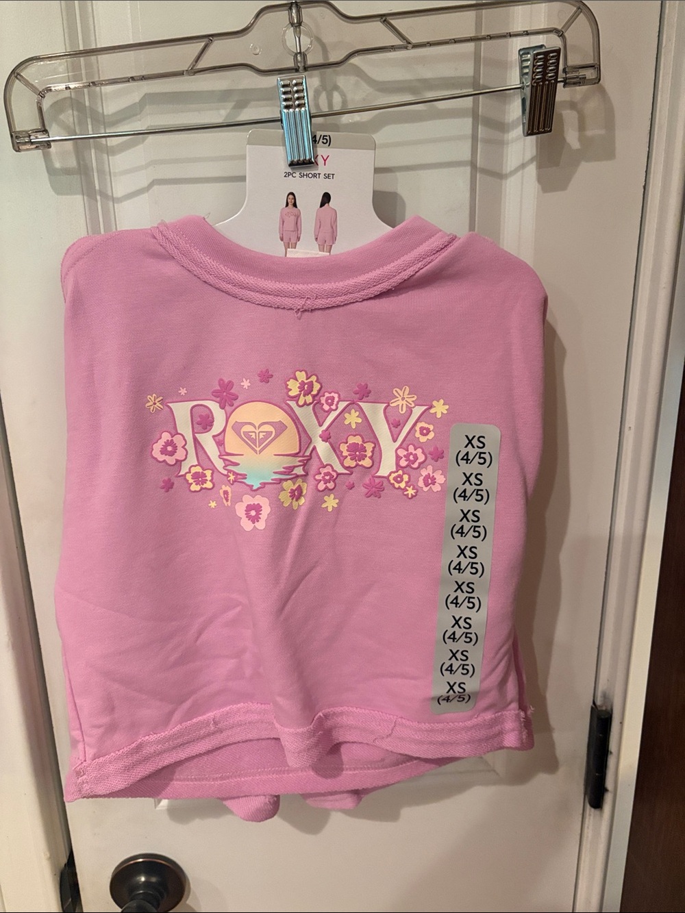 Roxy Pink Floral Logo sweatshirt with shorts Sunset Motif NWT sku TR103